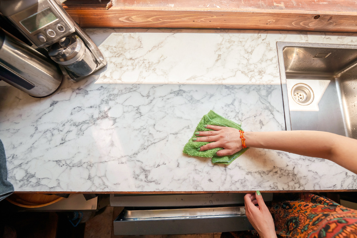 The 5/7 Rule for Cleaner, Clearer Surfaces