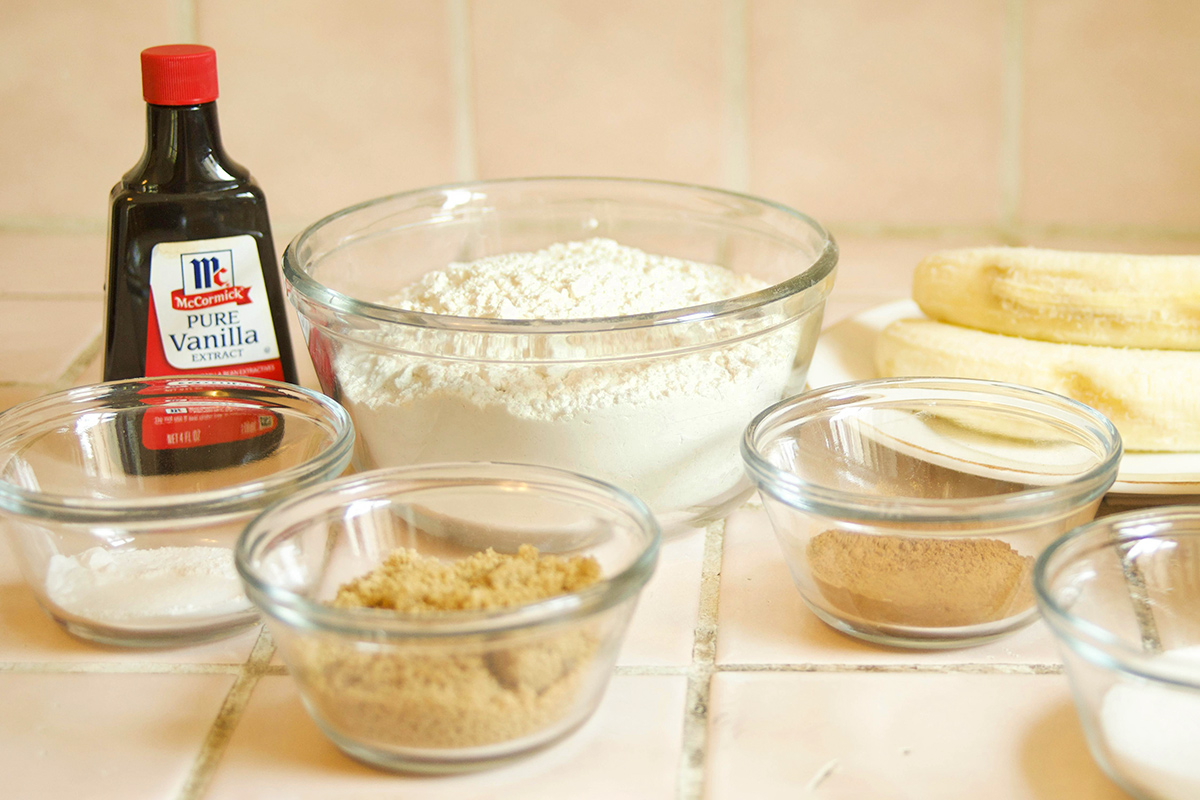 Stop Using a Measuring Spoon for Vanilla