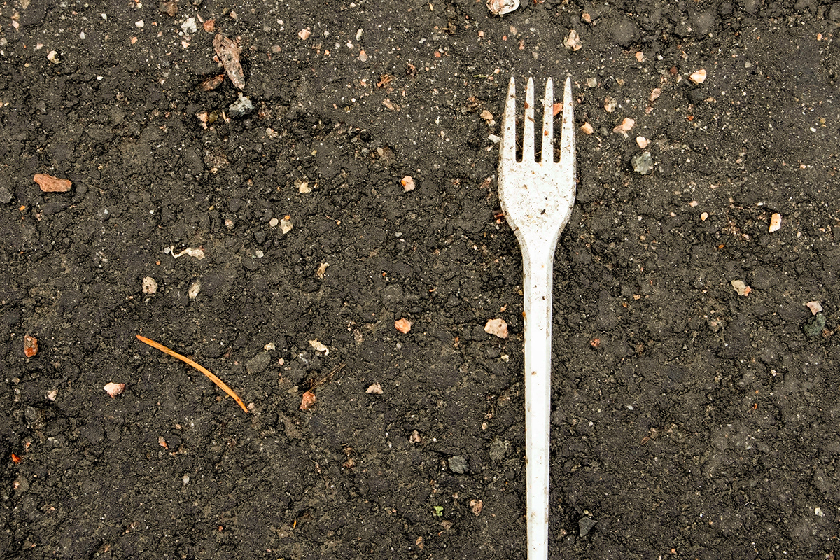 Why Gardeners Are Sticking Forks in Soil