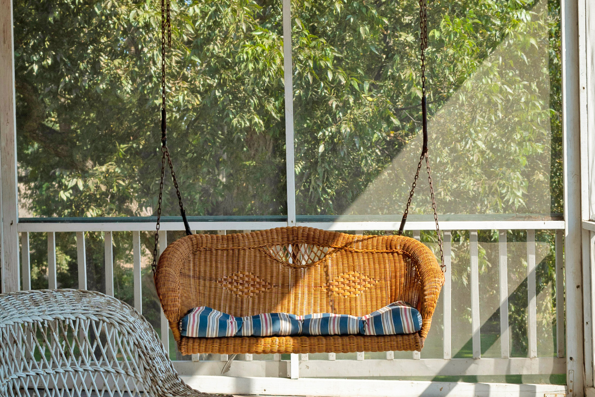 Stop Window Screen Tears From Spreading in Minutes
